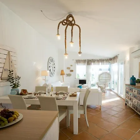 Prázdninový dům Bgitalianvacation - Li Conchi Castiadas